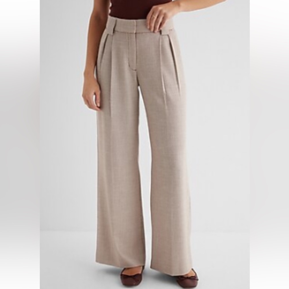 Express Women’s High Rise Wide Leg Stylist Dress Pants